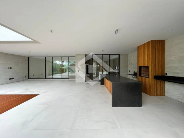 Casa à venda com 5 quartos, 850m² - Foto 9