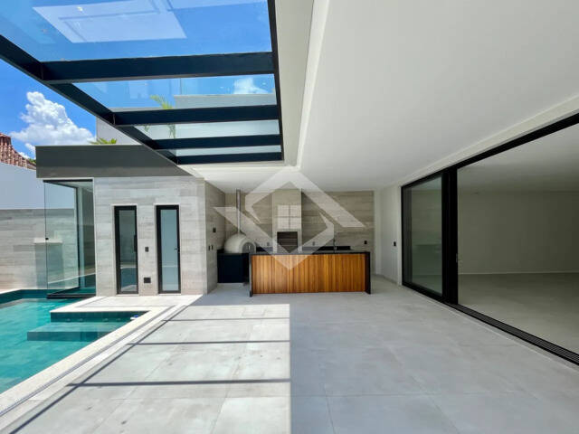 Casa à venda com 4 quartos, 400m² - Foto 8