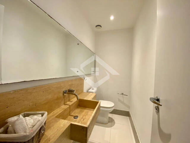 Apartamento à venda com 4 quartos, 233m² - Foto 6