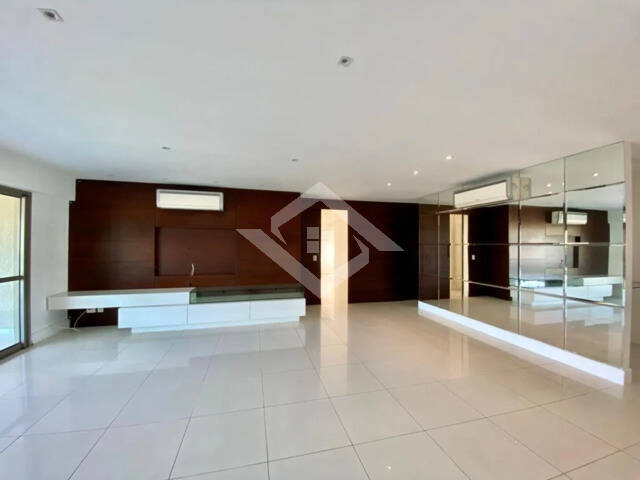 Apartamento à venda com 4 quartos, 233m² - Foto 12