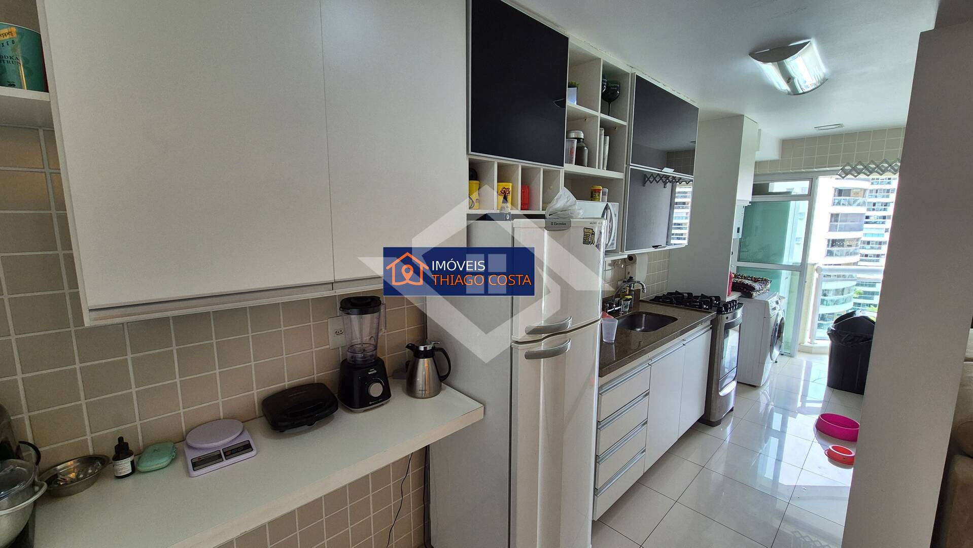 Apartamento à venda com 2 quartos, 77m² - Foto 10