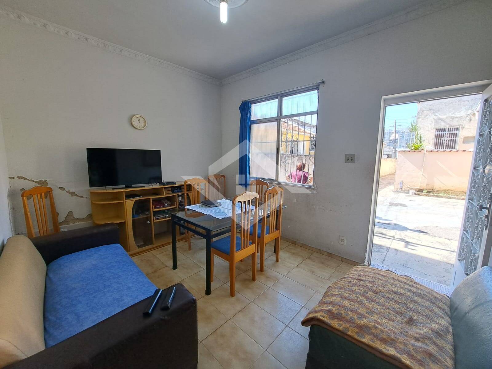 Casa à venda com 2 quartos, 60m² - Foto 5