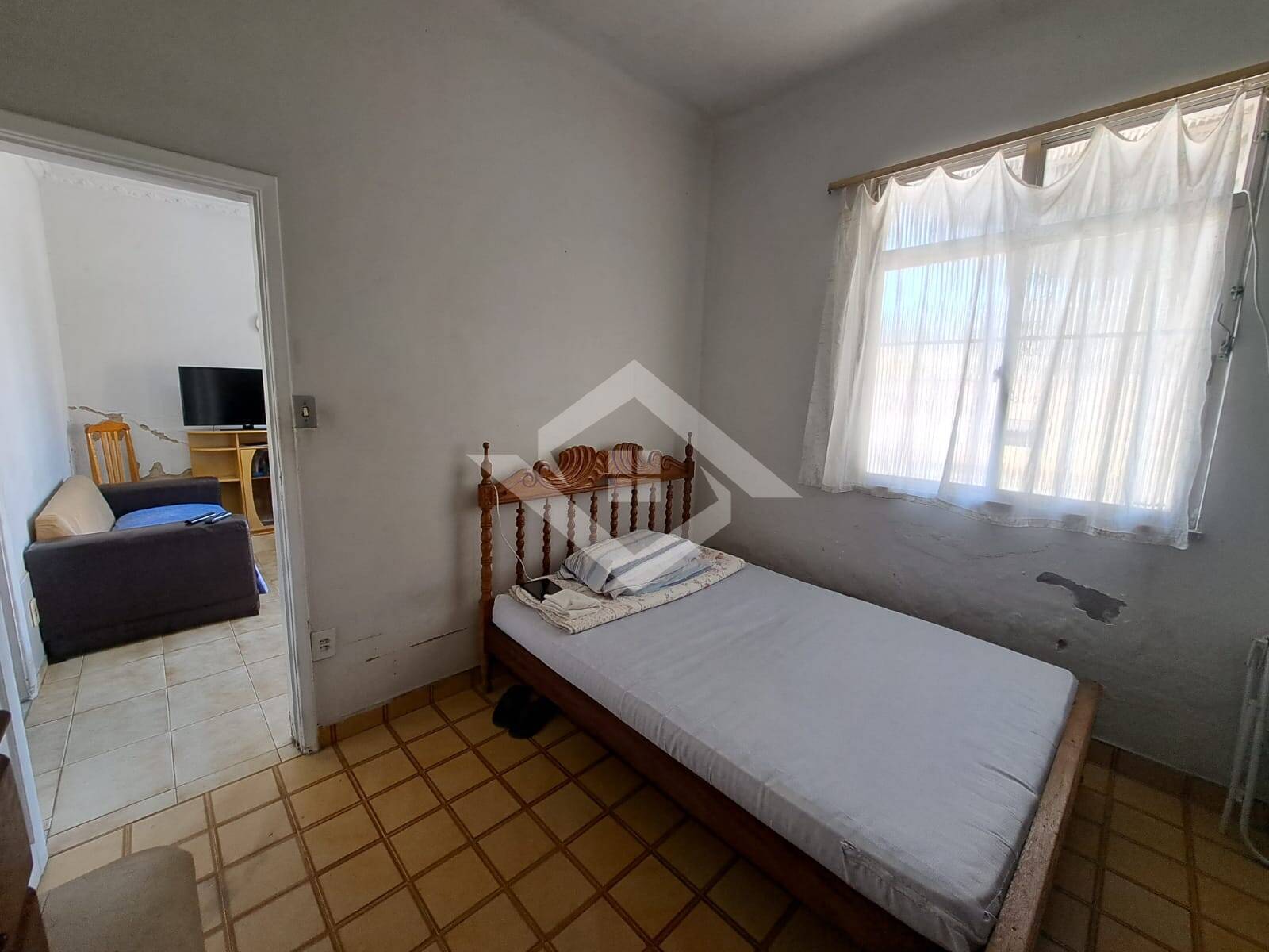 Casa à venda com 2 quartos, 60m² - Foto 8