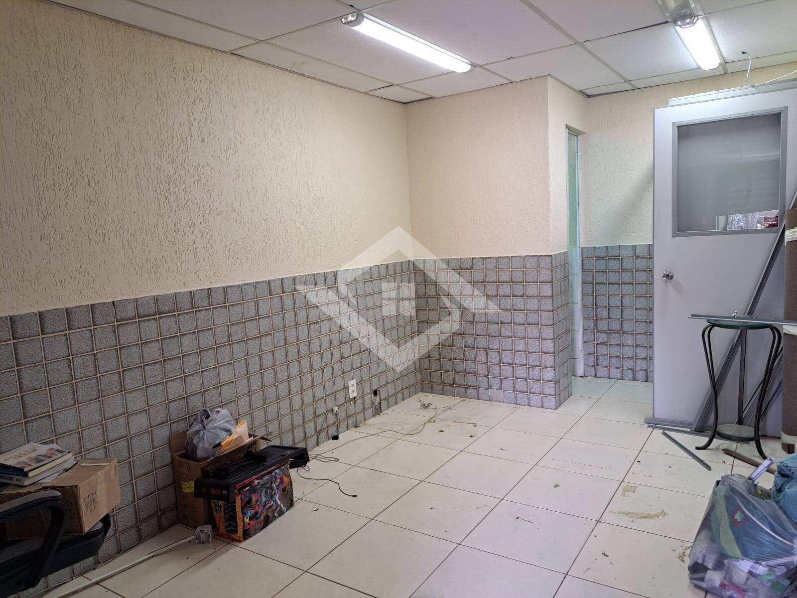 Depósito-Galpão-Armazém para alugar, 25m² - Foto 3