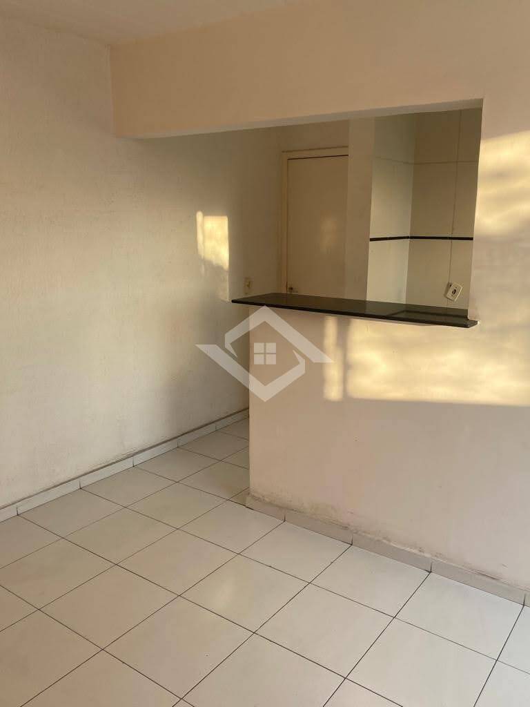 Apartamento à venda com 2 quartos, 45m² - Foto 4