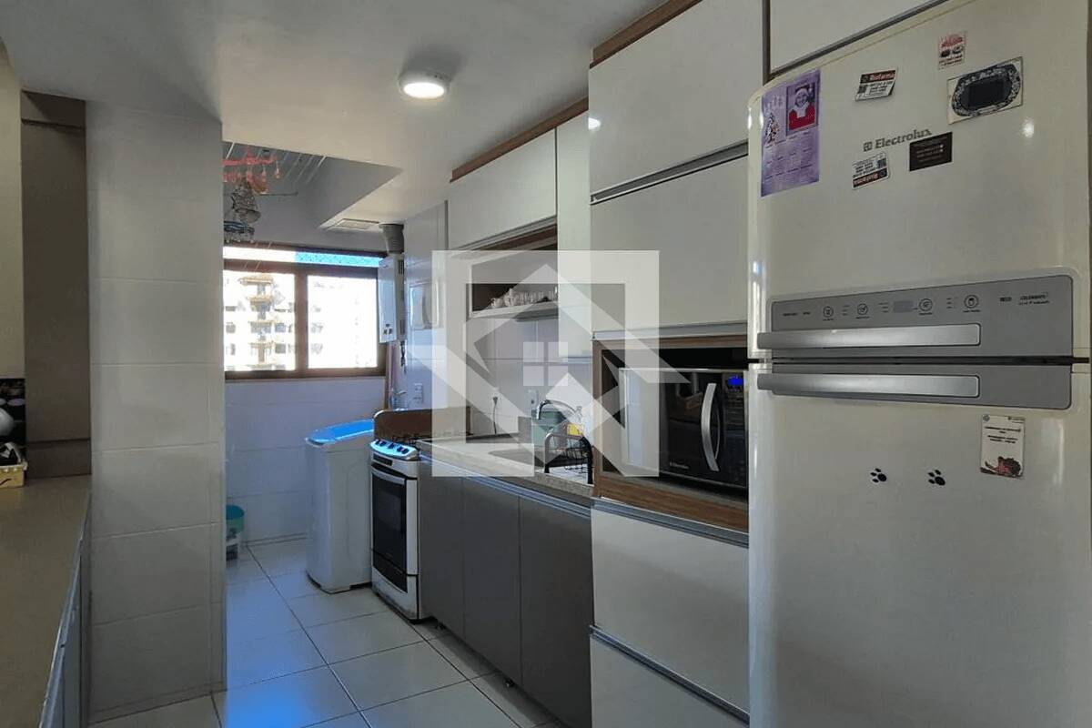 Apartamento à venda com 3 quartos, 92m² - Foto 15