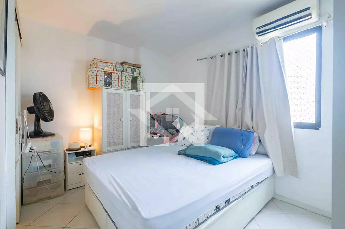 Apartamento à venda com 2 quartos, 64m² - Foto 11