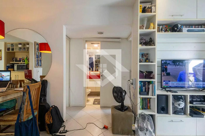 Apartamento à venda com 2 quartos, 64m² - Foto 18