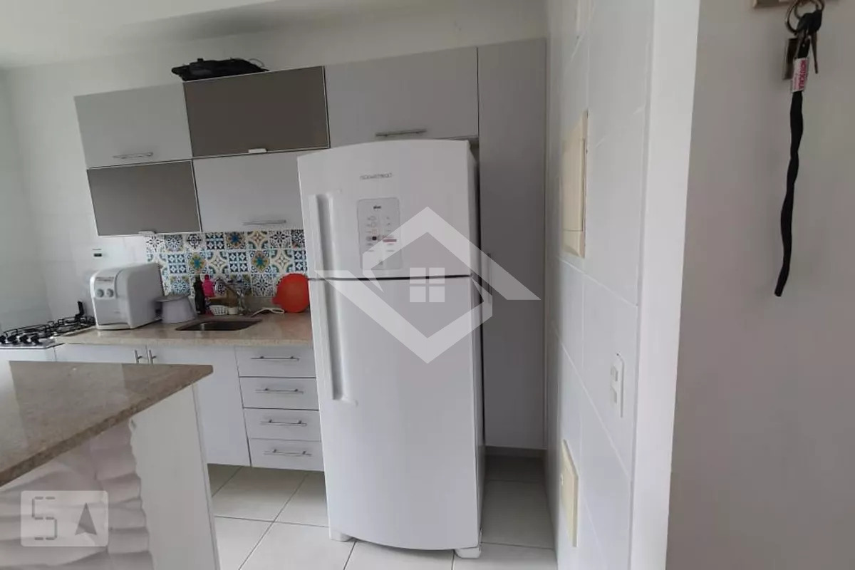 Apartamento à venda com 2 quartos, 82m² - Foto 4