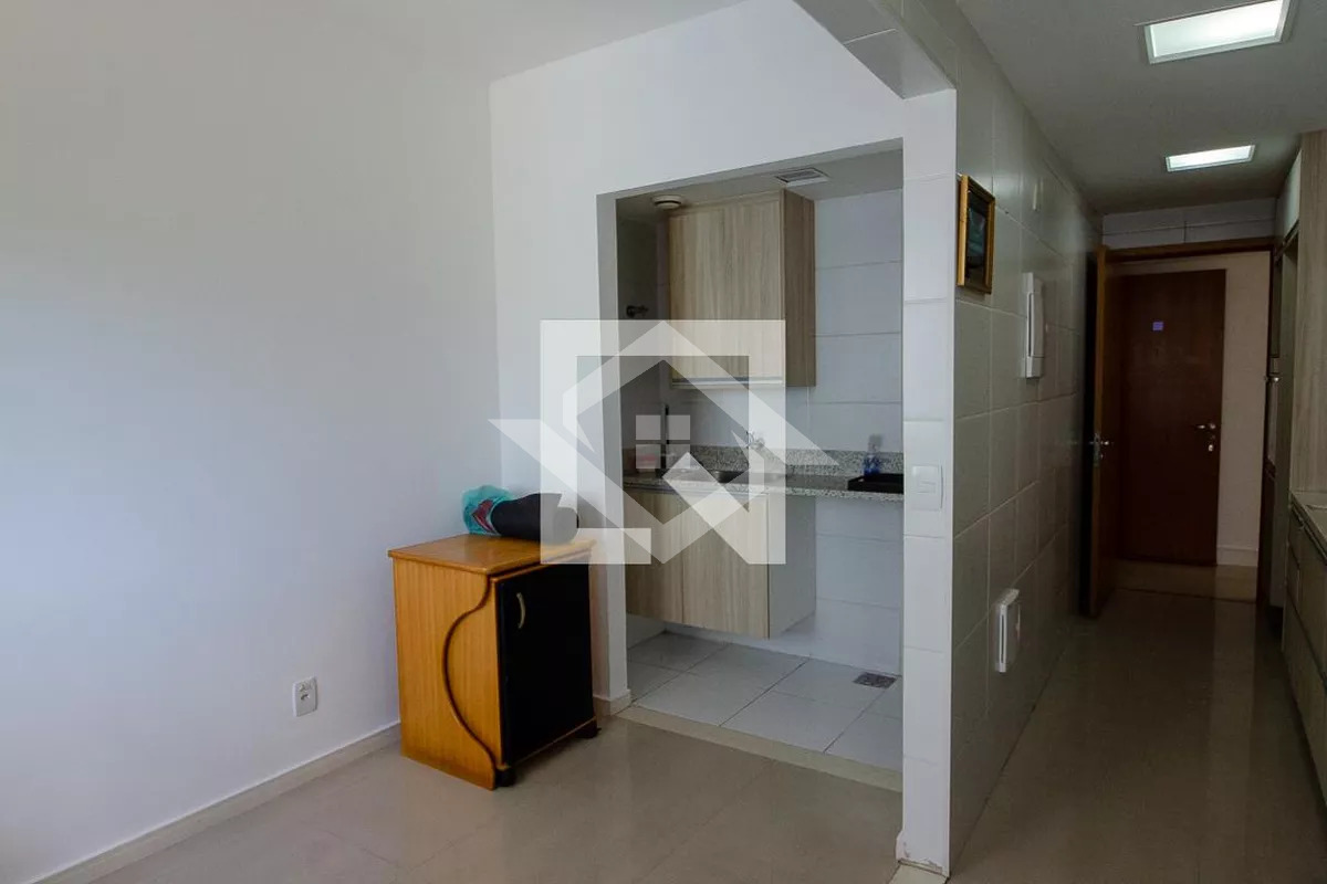 Apartamento à venda com 3 quartos, 101m² - Foto 13