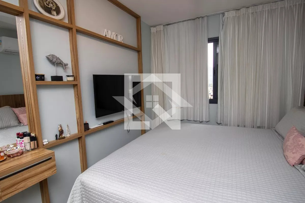 Apartamento à venda com 2 quartos, 69m² - Foto 9