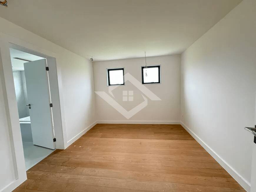 Casa à venda com 5 quartos, 600m² - Foto 15