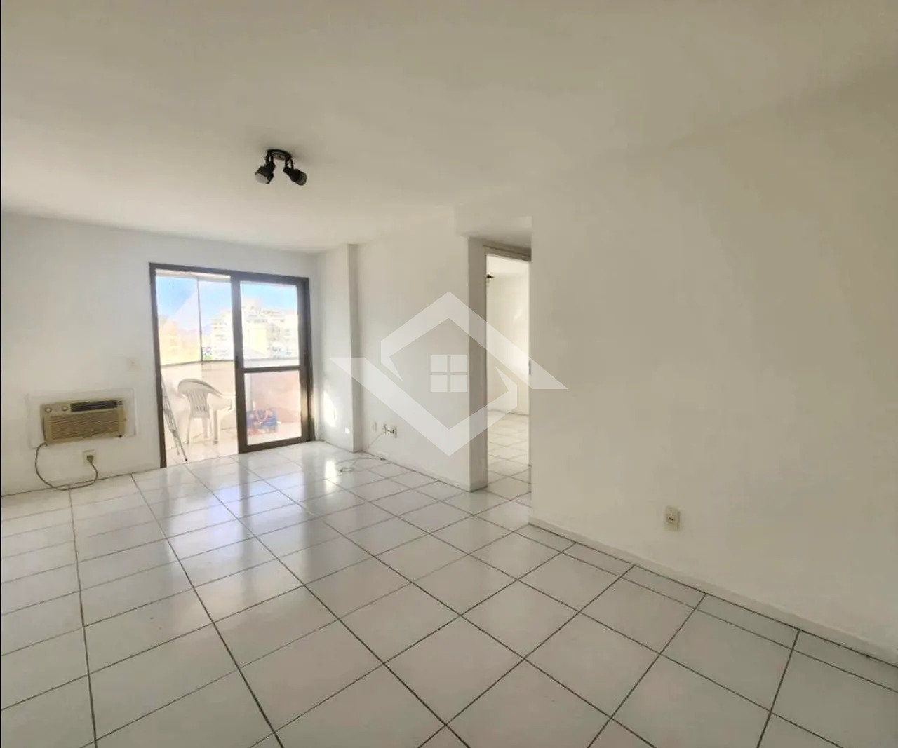 Apartamento à venda com 3 quartos, 83m² - Foto 6