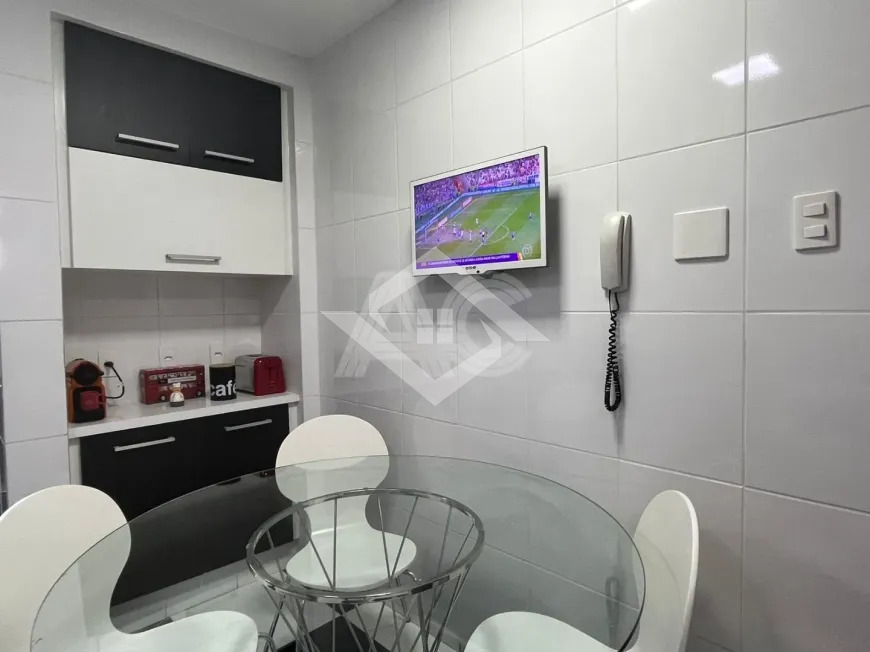 Apartamento à venda com 4 quartos, 161m² - Foto 5