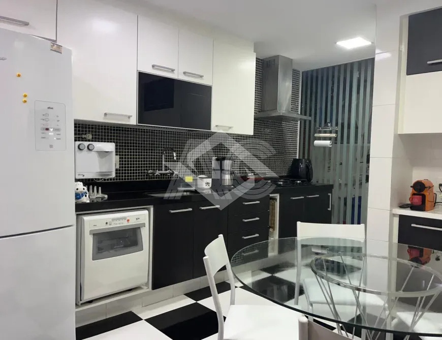 Apartamento à venda com 4 quartos, 161m² - Foto 21