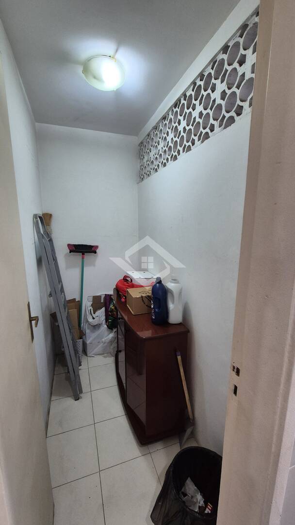 Apartamento à venda com 4 quartos, 162m² - Foto 17