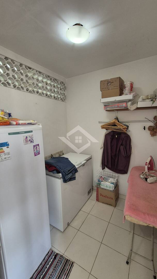 Apartamento à venda com 4 quartos, 162m² - Foto 19