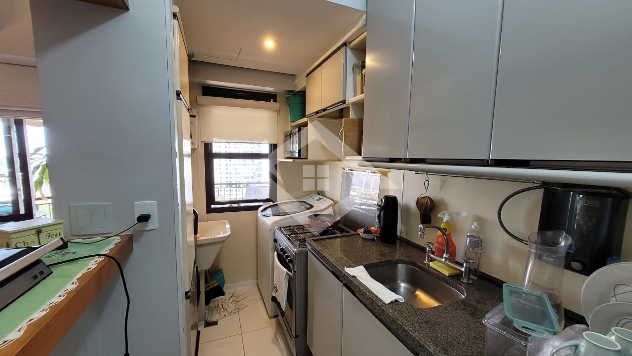 Apartamento à venda com 2 quartos, 67m² - Foto 16