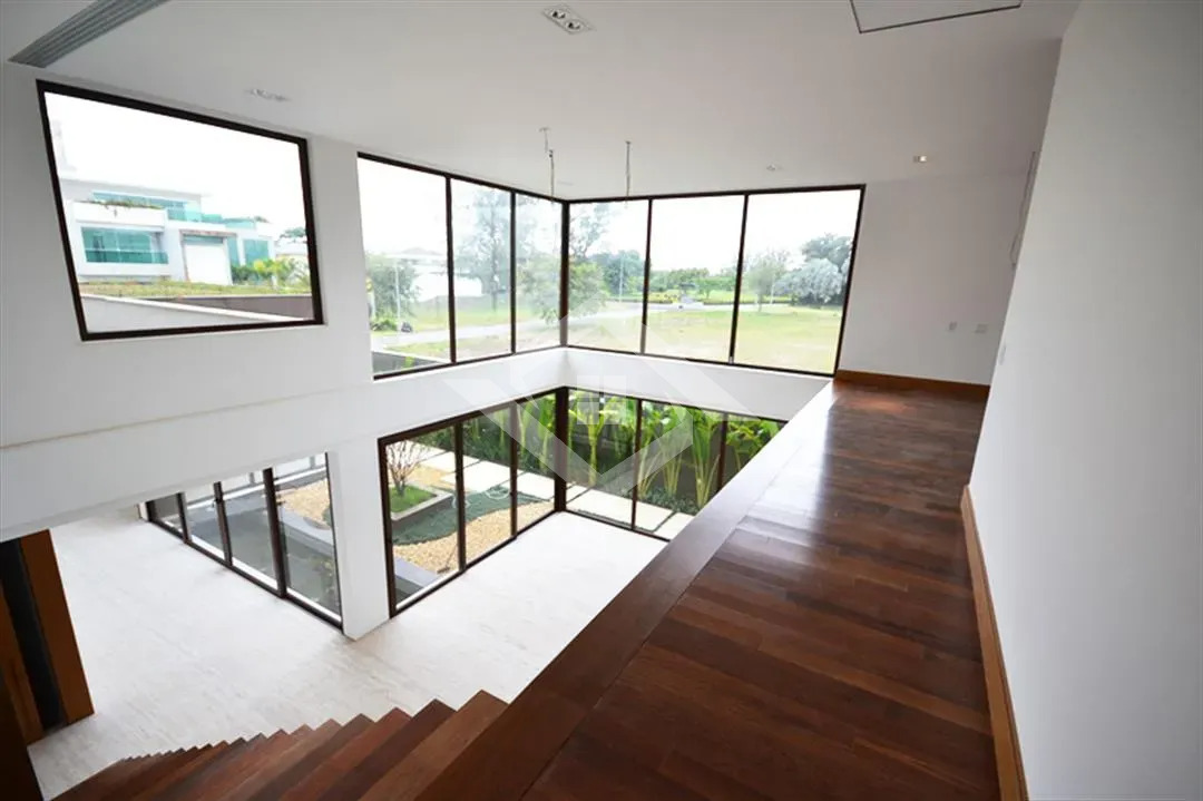 Casa à venda com 5 quartos, 1000m² - Foto 3