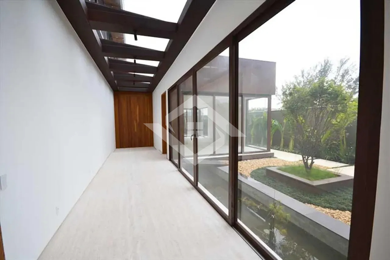 Casa à venda com 5 quartos, 1000m² - Foto 8