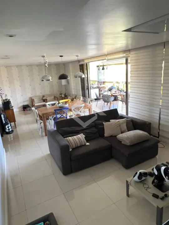 Apartamento à venda e aluguel com 3 quartos, 165m² - Foto 16