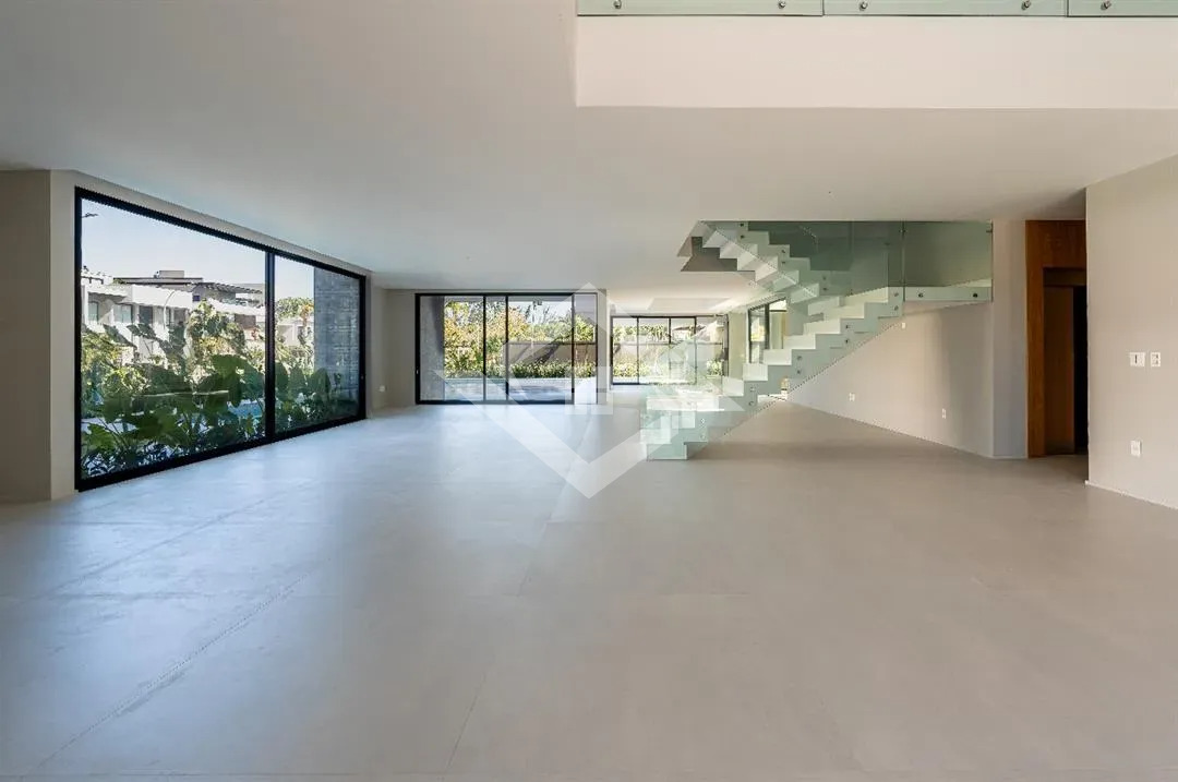 Casa à venda com 5 quartos, 995m² - Foto 7