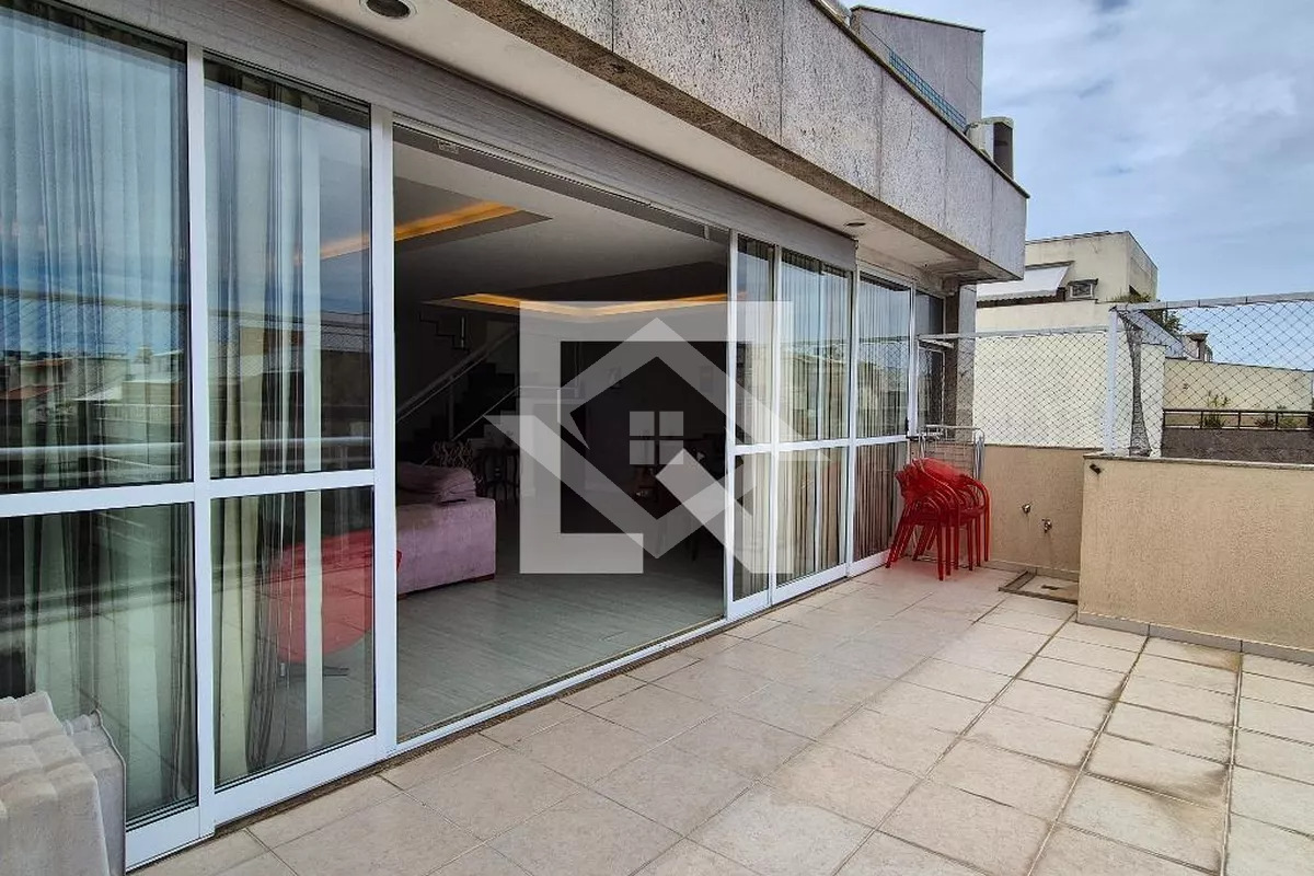 Apartamento à venda com 3 quartos, 360m² - Foto 1