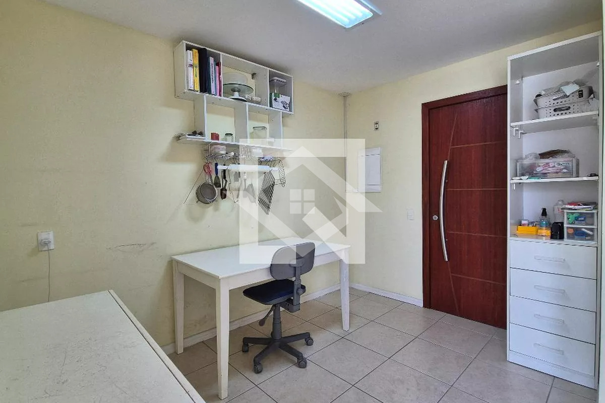 Apartamento à venda com 3 quartos, 360m² - Foto 18