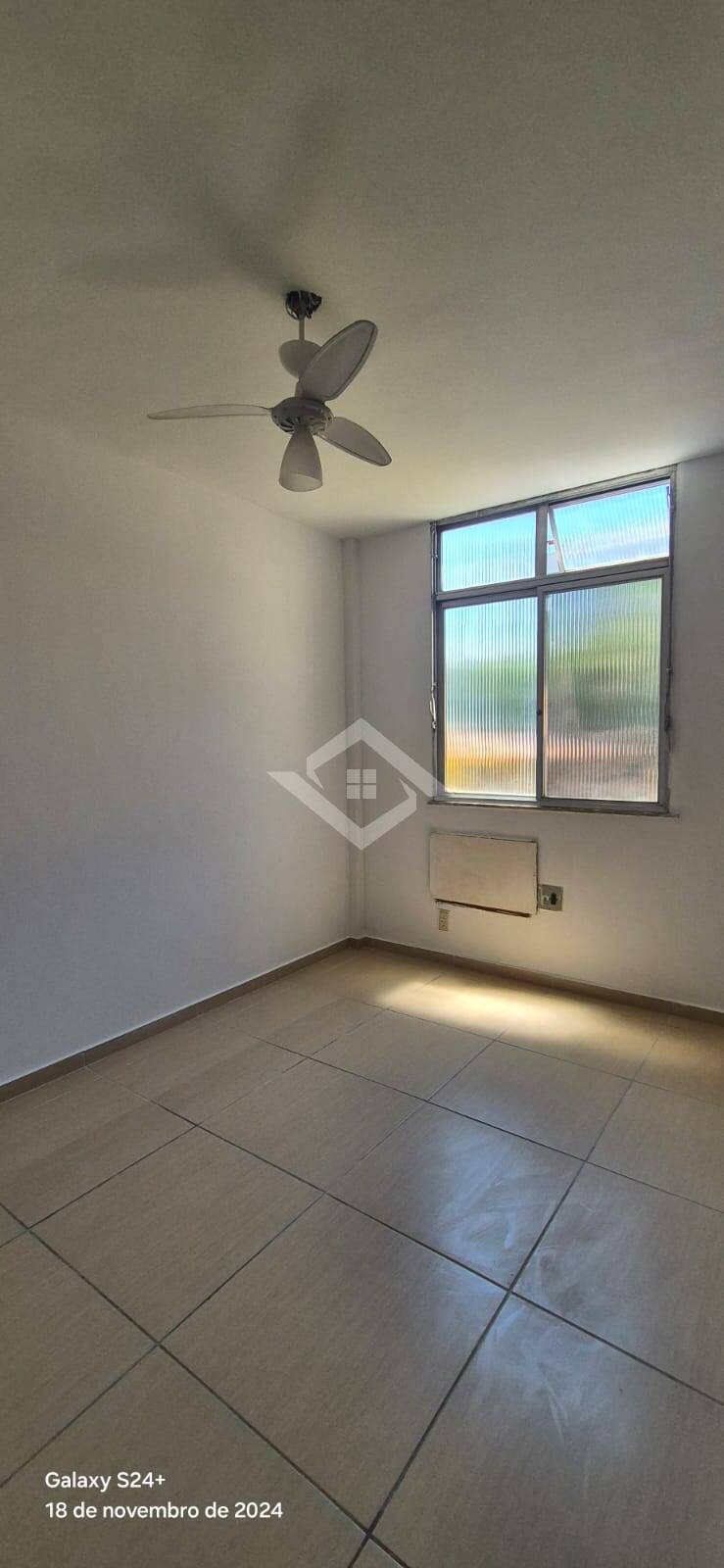 Apartamento para alugar com 2 quartos, 52m² - Foto 13