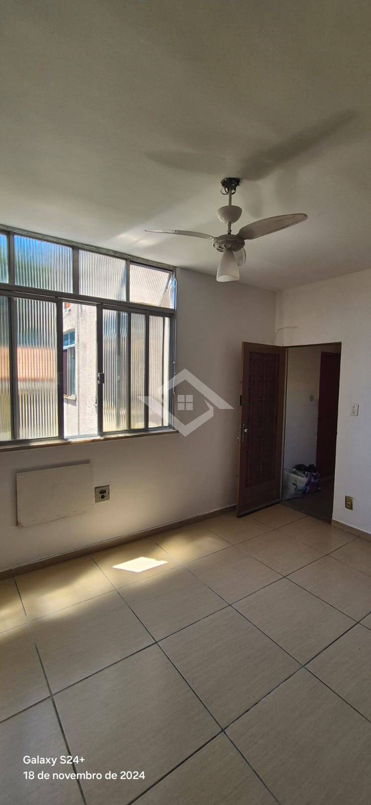 Apartamento para alugar com 2 quartos, 52m² - Foto 12