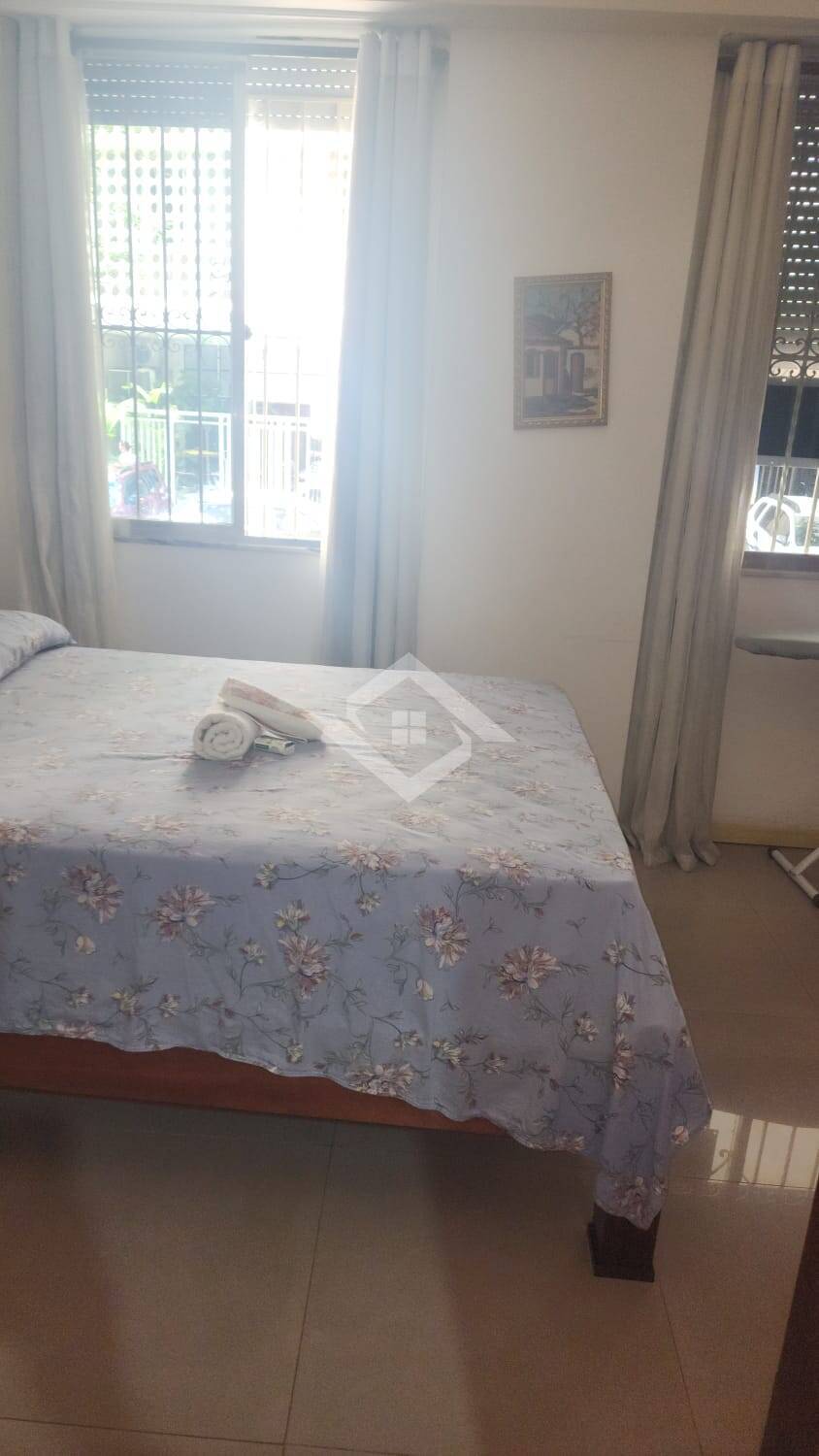 Apartamento à venda com 2 quartos, 60m² - Foto 13