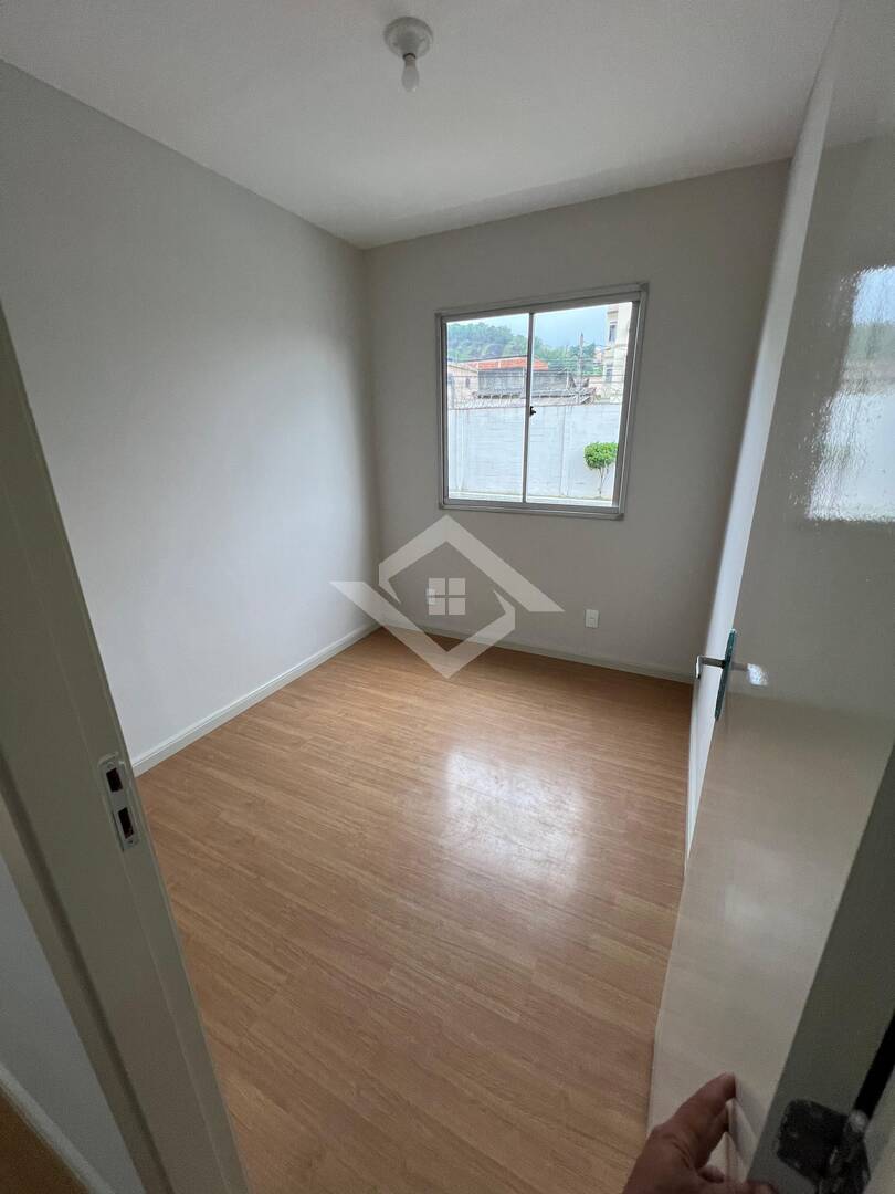 Apartamento à venda com 3 quartos, 55m² - Foto 5