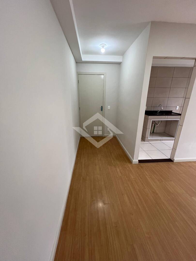 Apartamento à venda com 3 quartos, 55m² - Foto 9