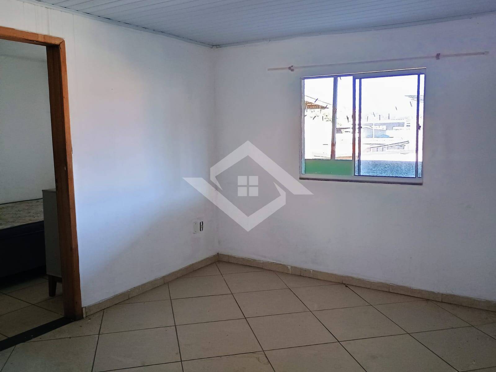 Casa à venda com 3 quartos, 70m² - Foto 10