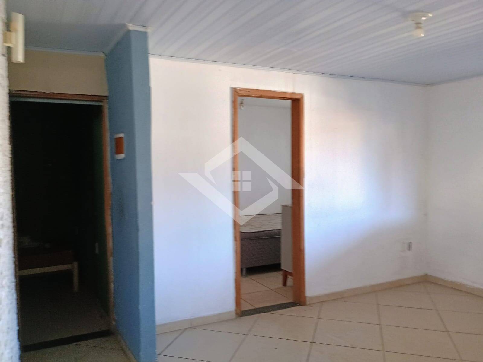 Casa à venda com 3 quartos, 70m² - Foto 13