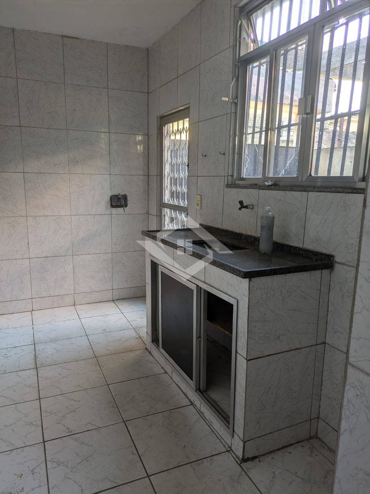 Casa à venda com 2 quartos, 100m² - Foto 10