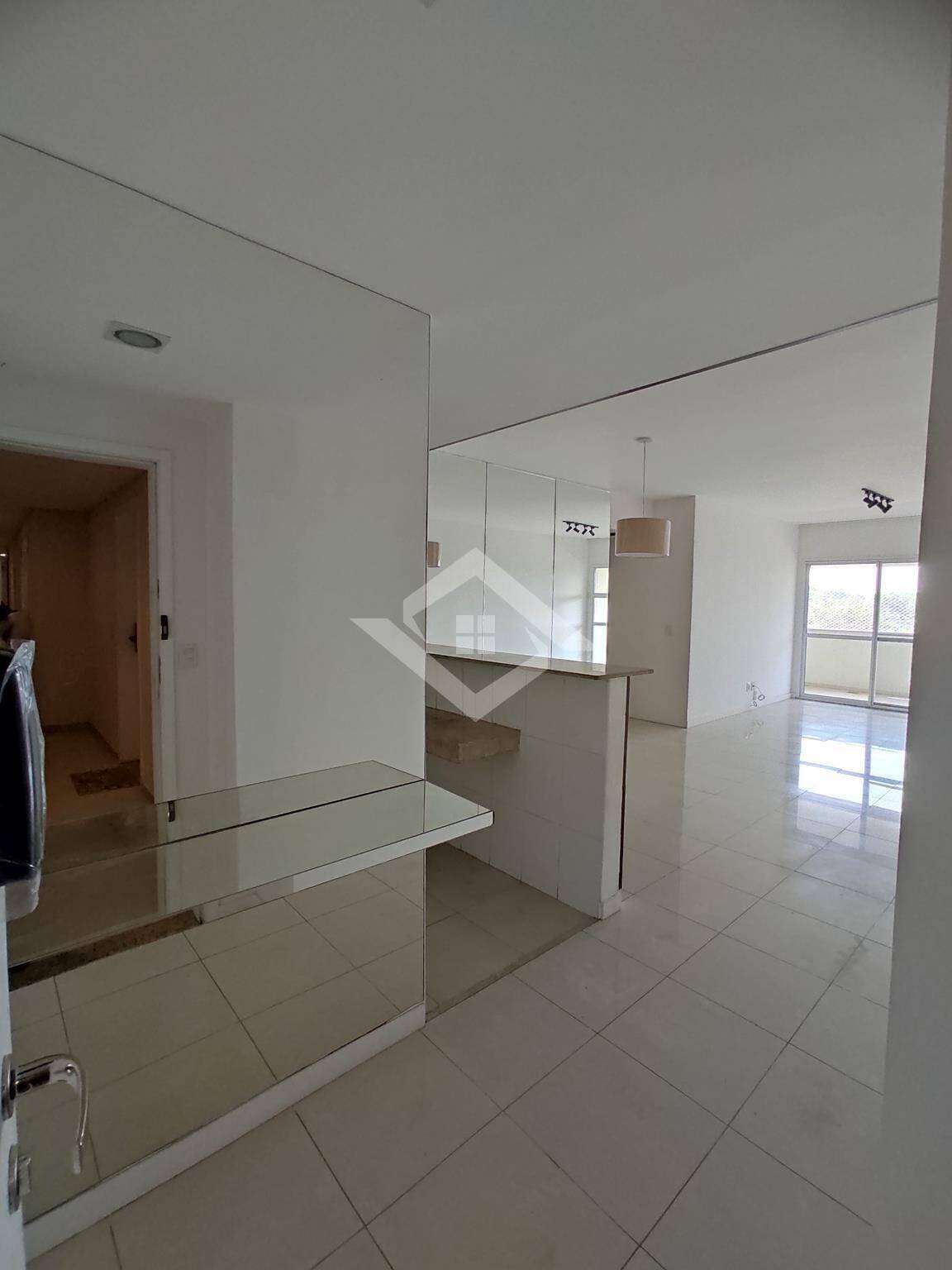 Apartamento à venda com 4 quartos, 113m² - Foto 1