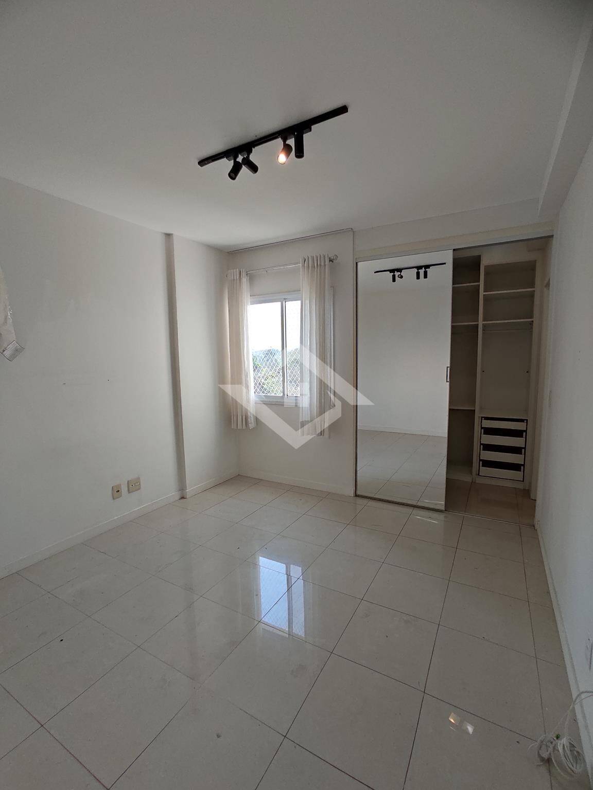 Apartamento à venda com 4 quartos, 113m² - Foto 13