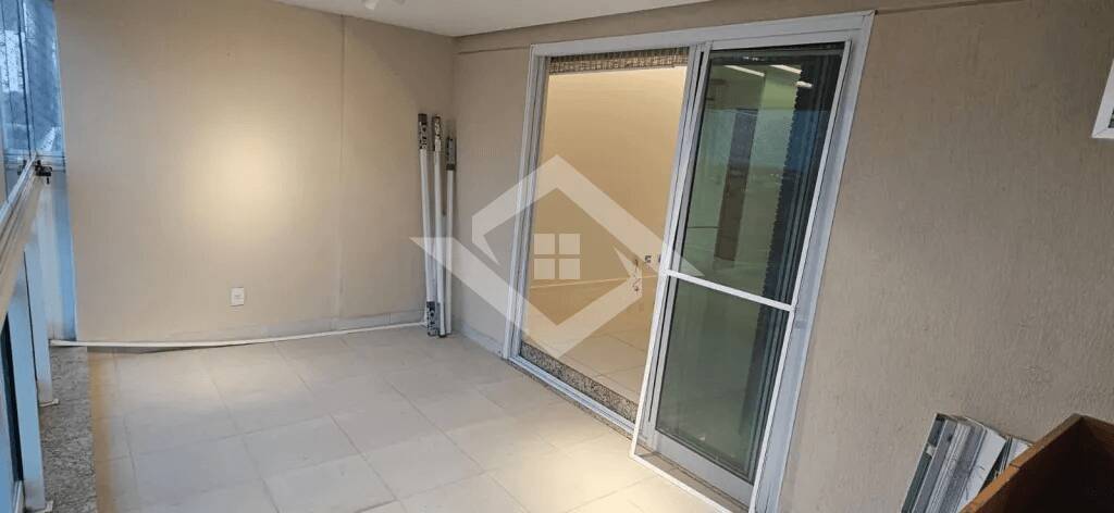 Apartamento à venda com 2 quartos, 75m² - Foto 14