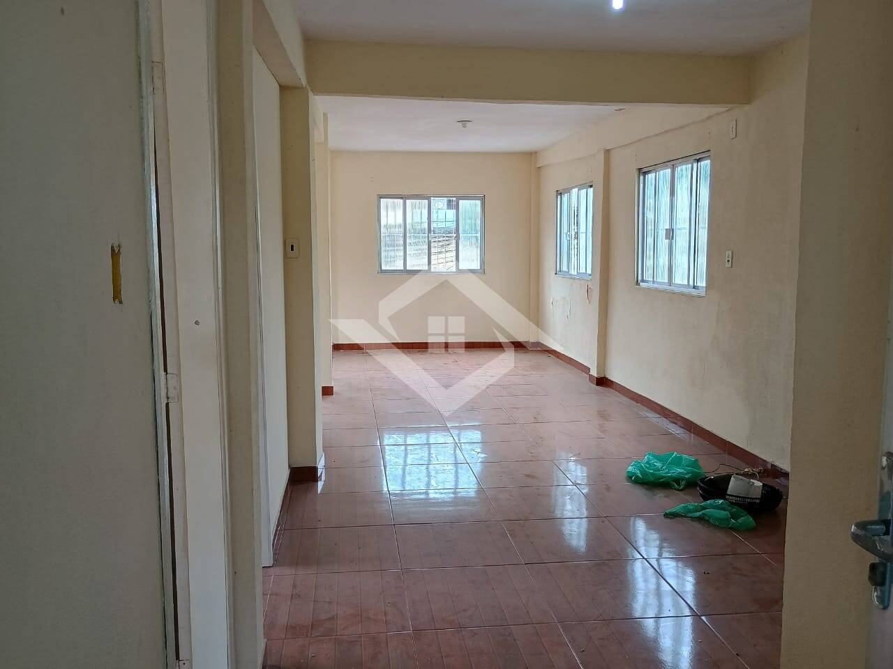 Casa à venda com 5 quartos, 320m² - Foto 7