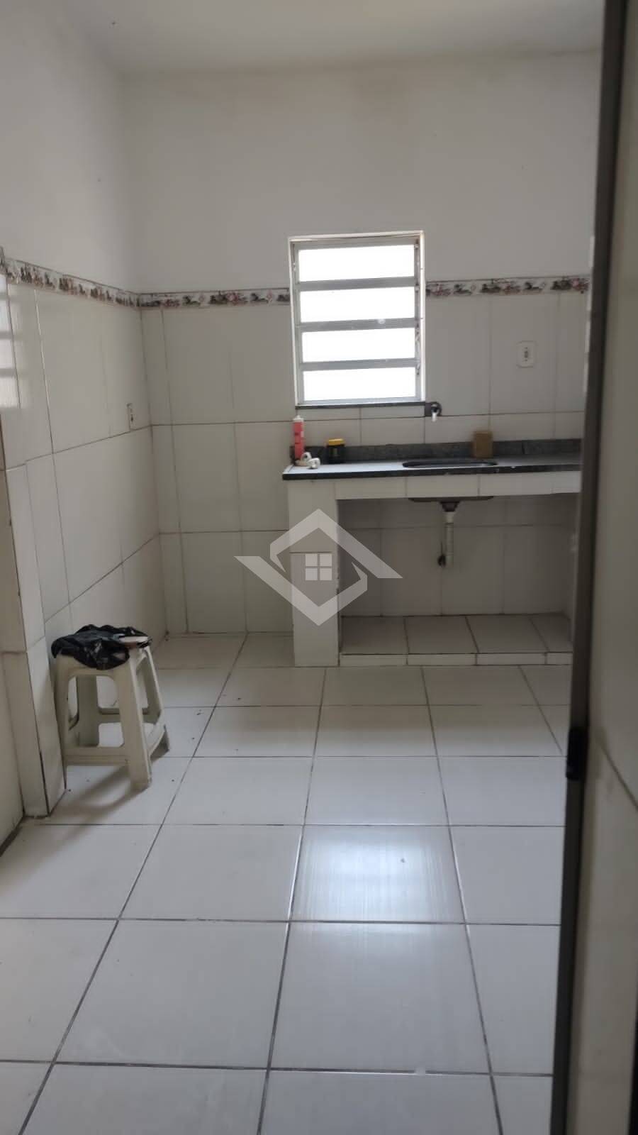 Casa à venda com 1 quarto, 100m² - Foto 7