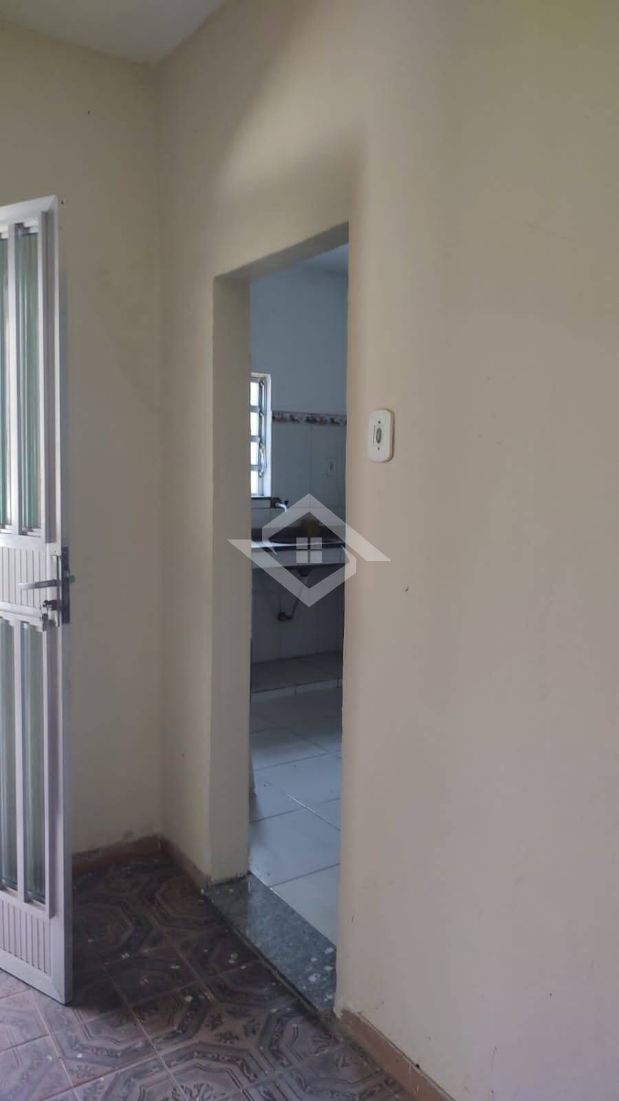 Casa à venda com 1 quarto, 100m² - Foto 11