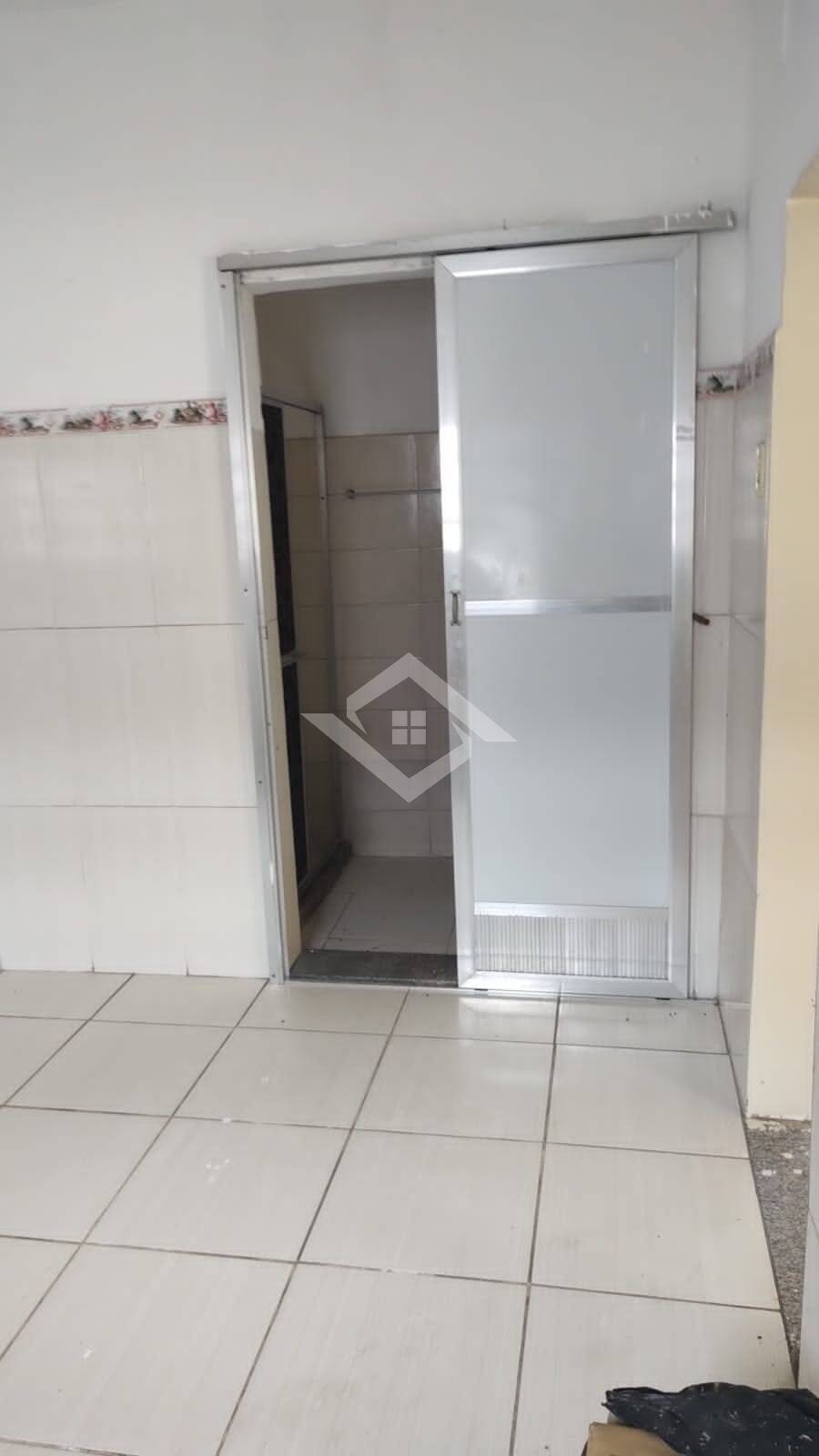 Casa à venda com 1 quarto, 100m² - Foto 14