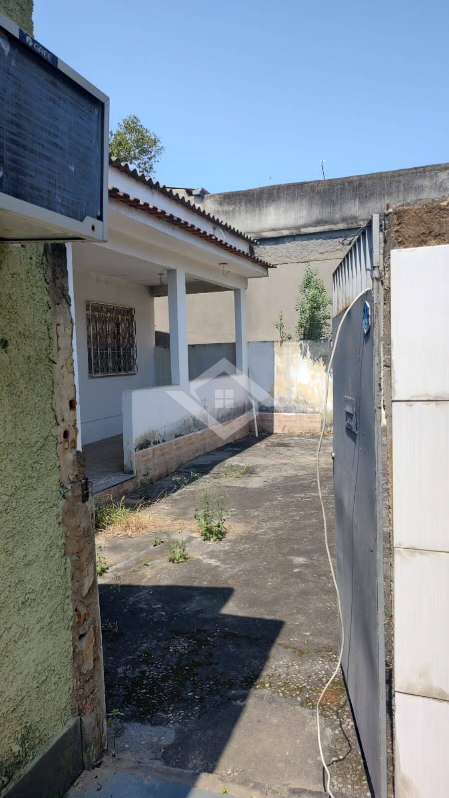 Casa à venda com 1 quarto, 100m² - Foto 23