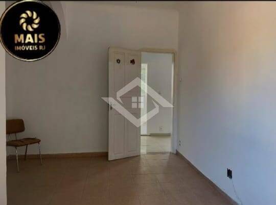 Casa à venda e aluguel com 16 quartos, 299m² - Foto 11