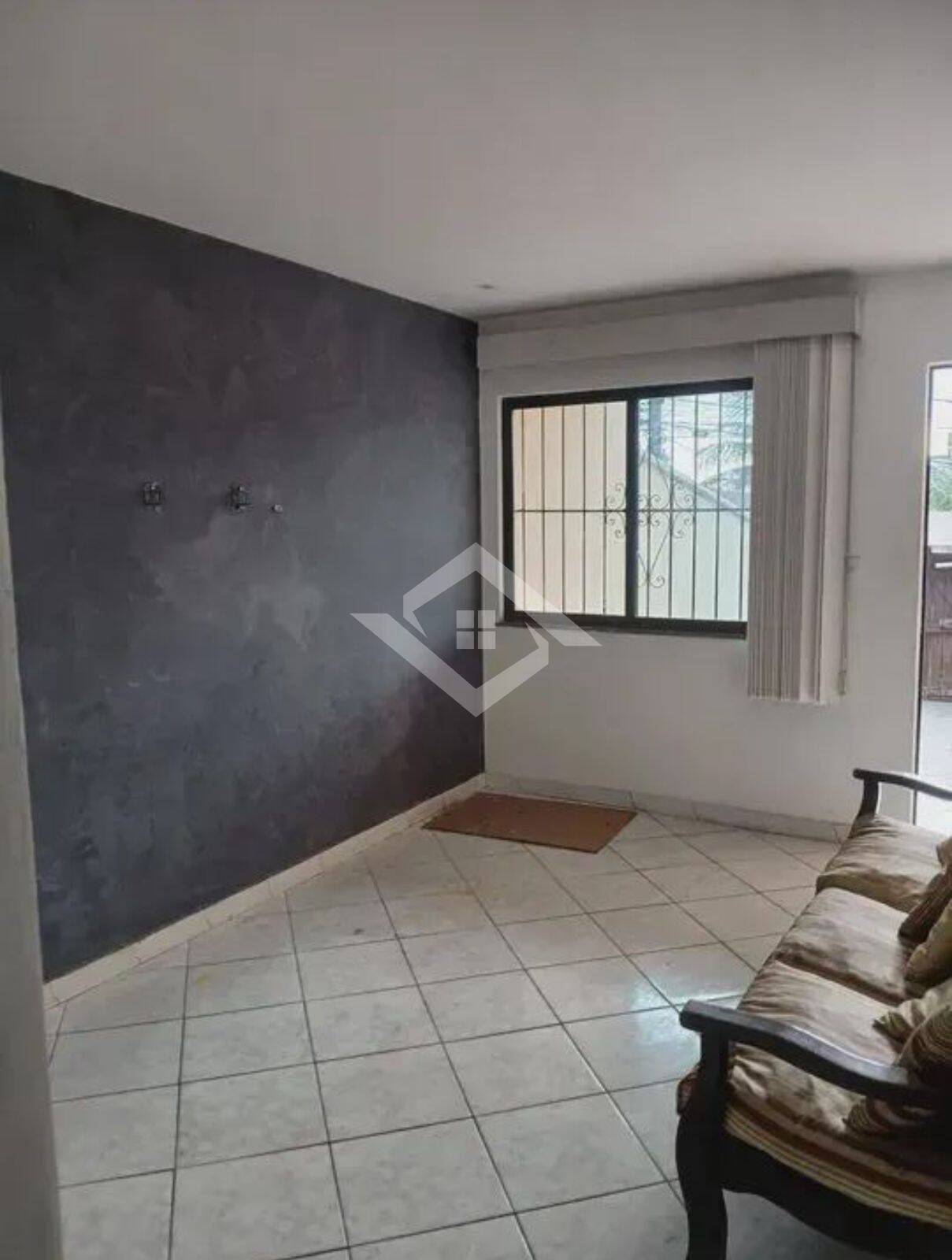 Casa para alugar com 2 quartos, 110m² - Foto 6