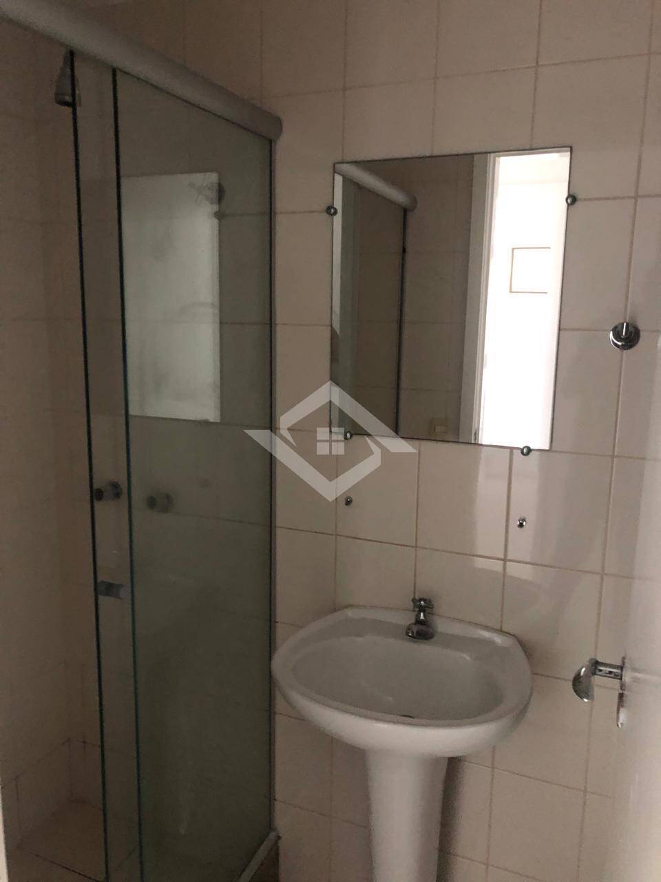 Apartamento para alugar com 2 quartos, 77m² - Foto 5