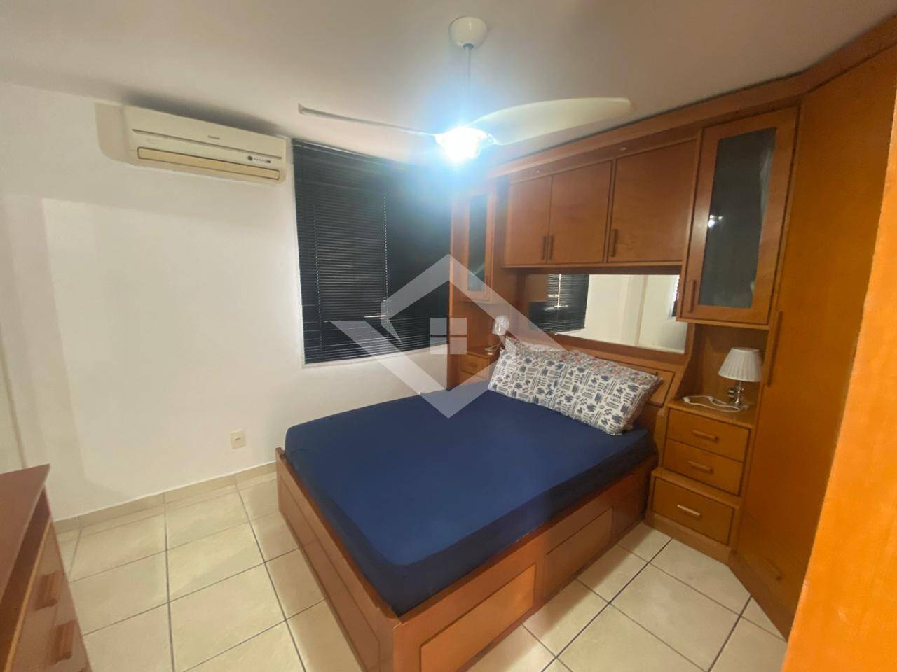 Apartamento para alugar com 3 quartos, 140m² - Foto 41