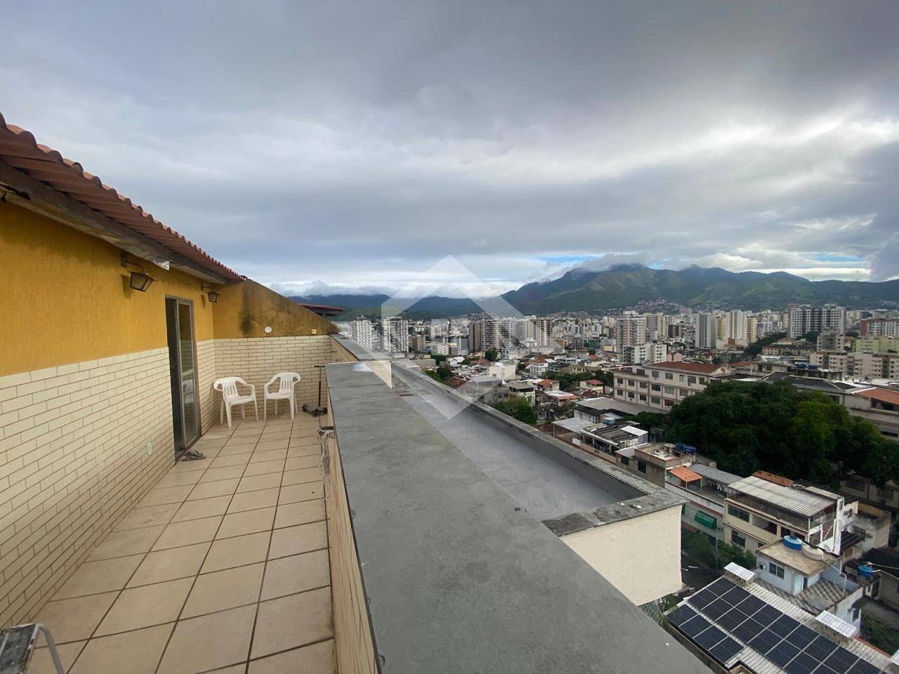 Apartamento para alugar com 3 quartos, 140m² - Foto 52