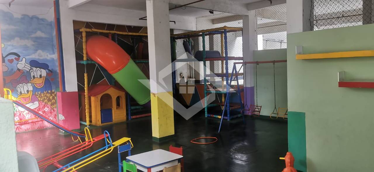 Apartamento para alugar com 3 quartos, 140m² - Foto 57